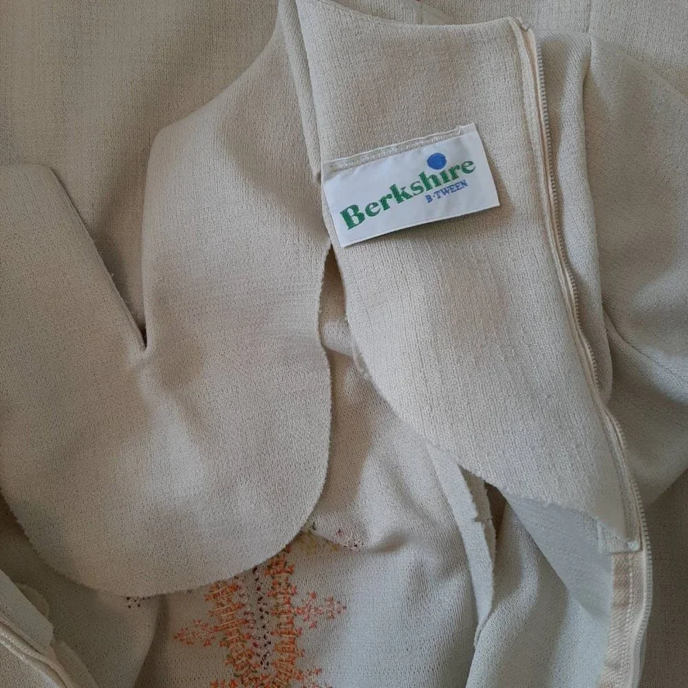 Vtg 60s 70s Berkshire B Tween Fall Embroidered Hippy Boho Shift Midi Dress - Picture 8 of 10